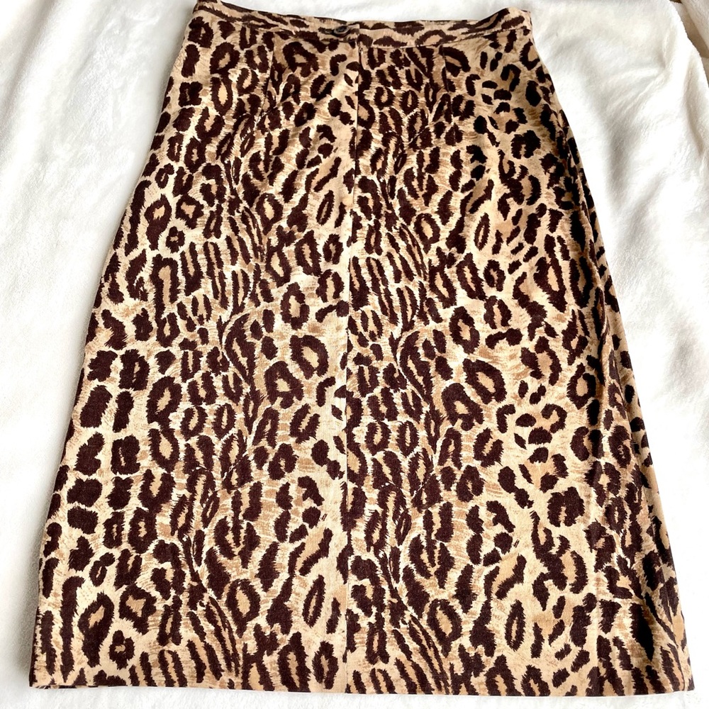 Dolce & Gabbana (D&G) Leopard Pencil Skirt - Picture 6 of 10